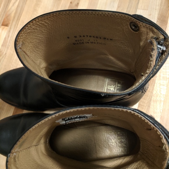 Frye Ankle Boots With Back Zip Size 8 - Picture 2 of 8